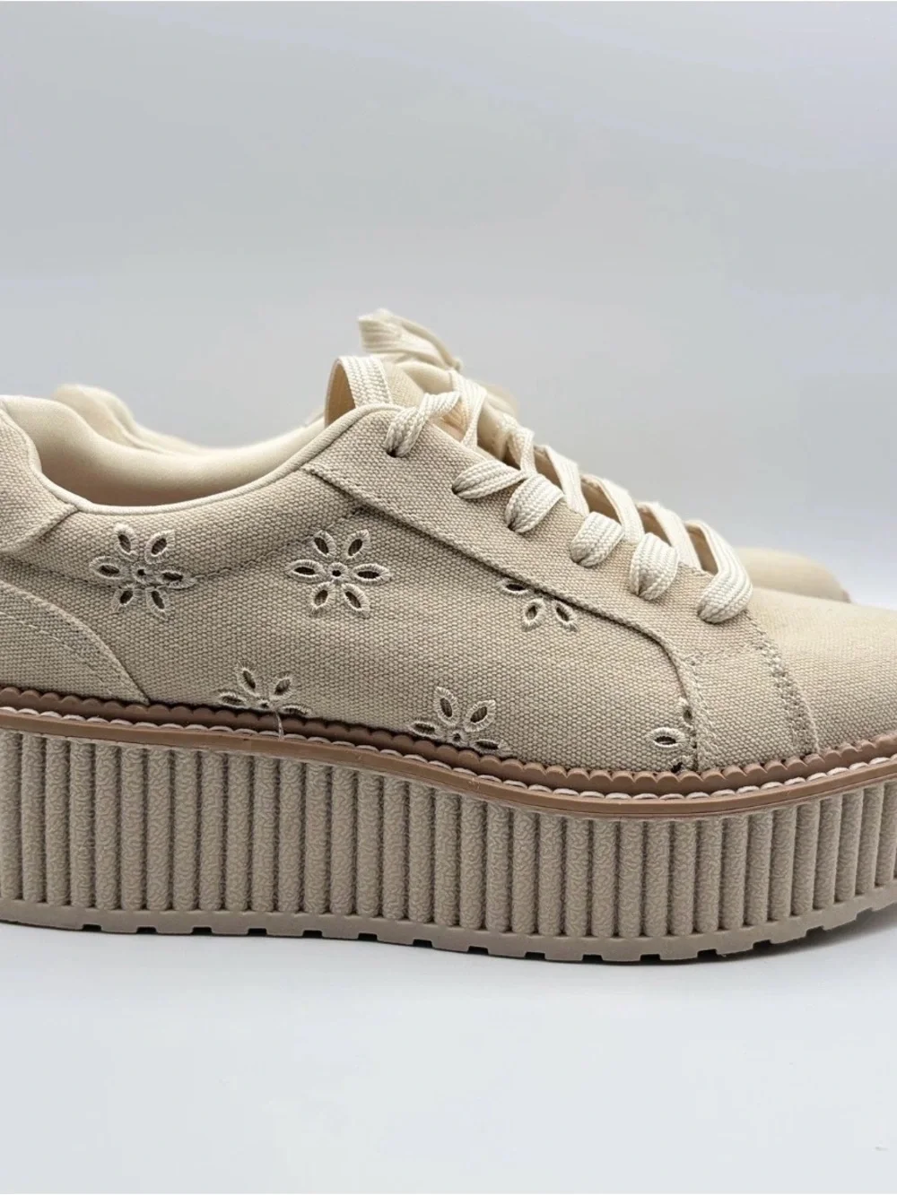 Dolce Vita Cream Canvas Platform Sneakers with Eyelet Details